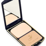 Ffleur Пудра компактная 2 в 1 Two Way Cake Improved Formula, тон 04, 1 шт 1