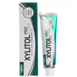 Mukunghwa Зубная паста лечебно-профилактическая укрепляющая эмаль Xylitol Pro Clinic с экстрактами трав, 130 г 2